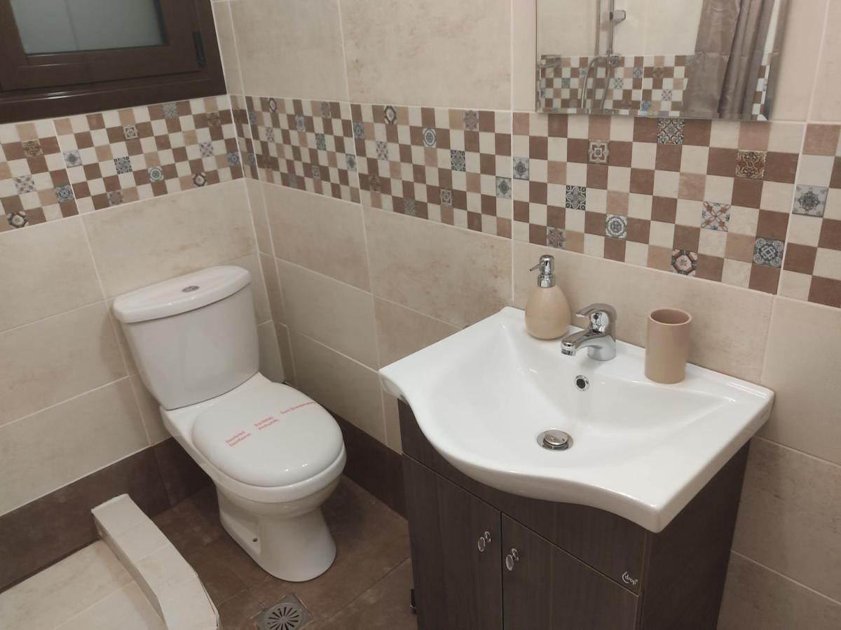 Xenonas Κithαiron Hotel Vília Екстериор снимка