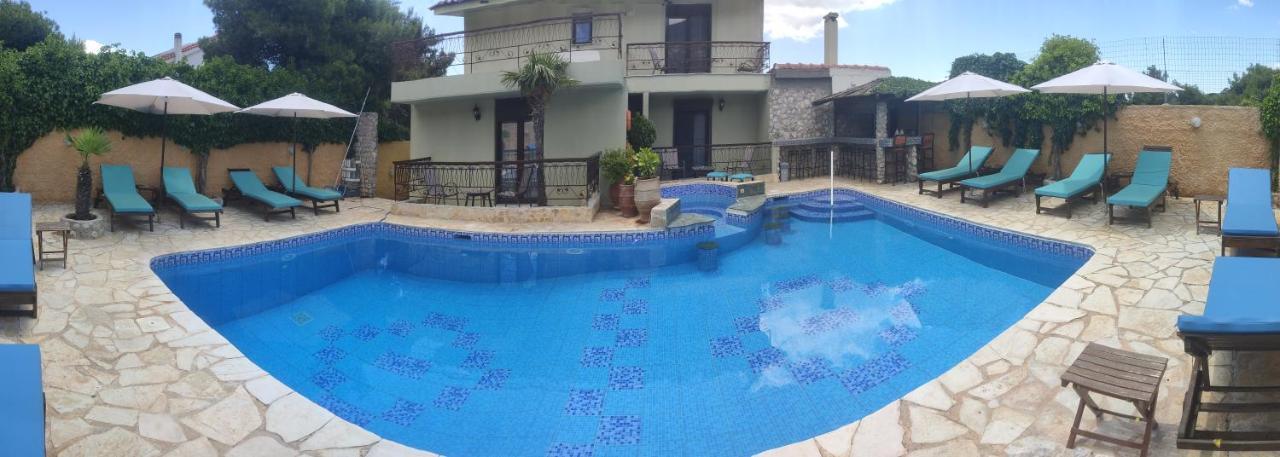 Xenonas Κithαiron Hotel Vília Екстериор снимка