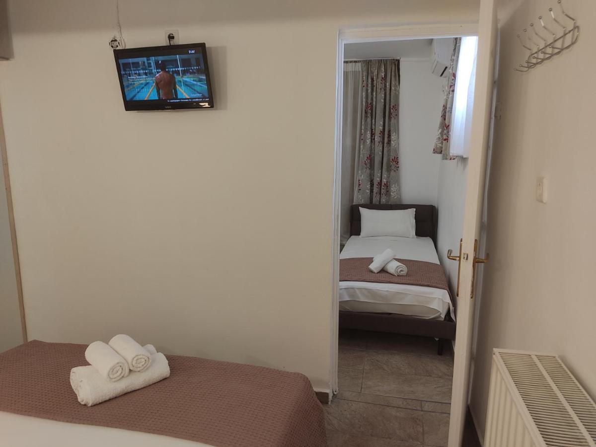 Xenonas Κithαiron Hotel Vília Екстериор снимка