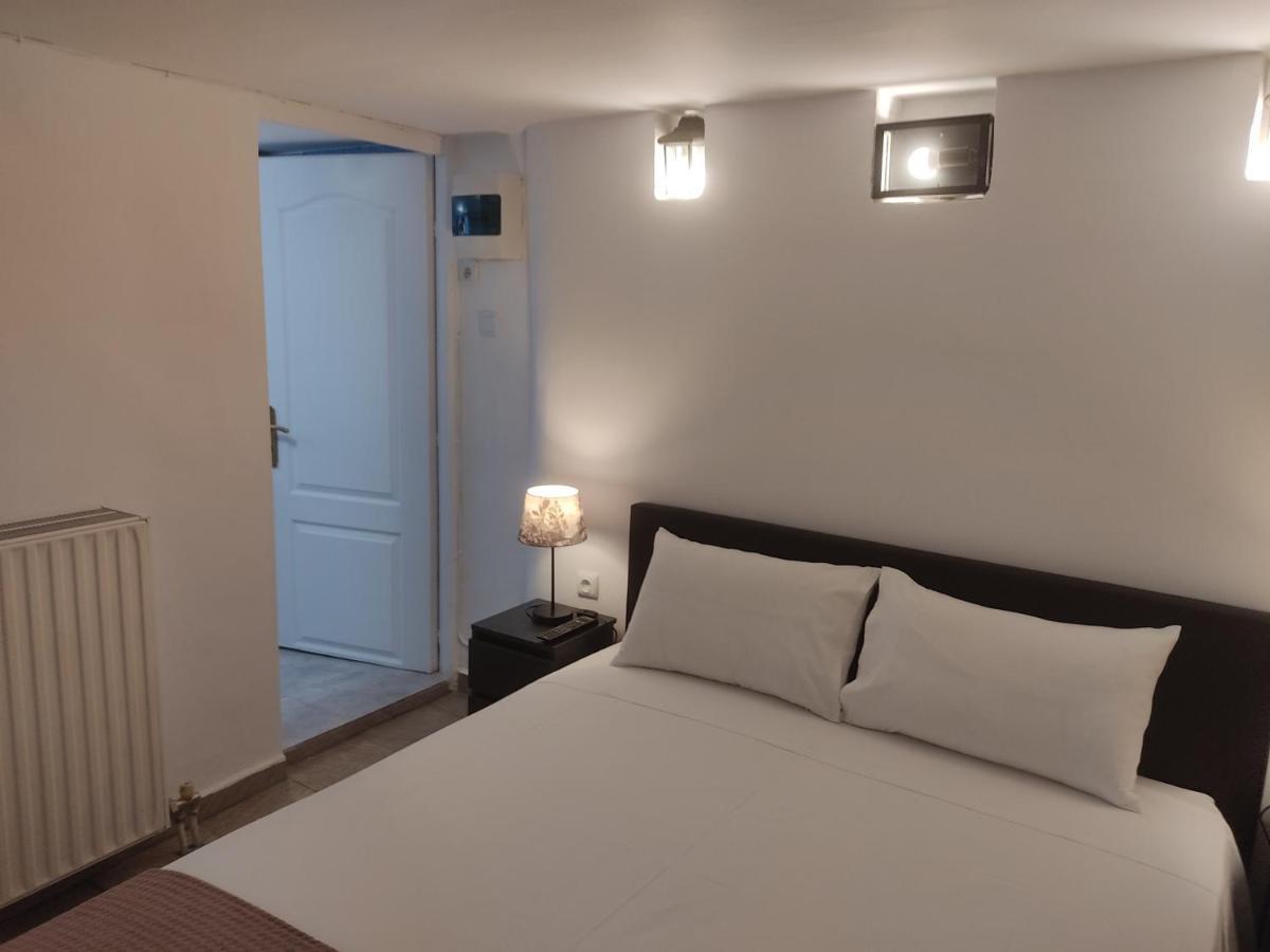 Xenonas Κithαiron Hotel Vília Екстериор снимка