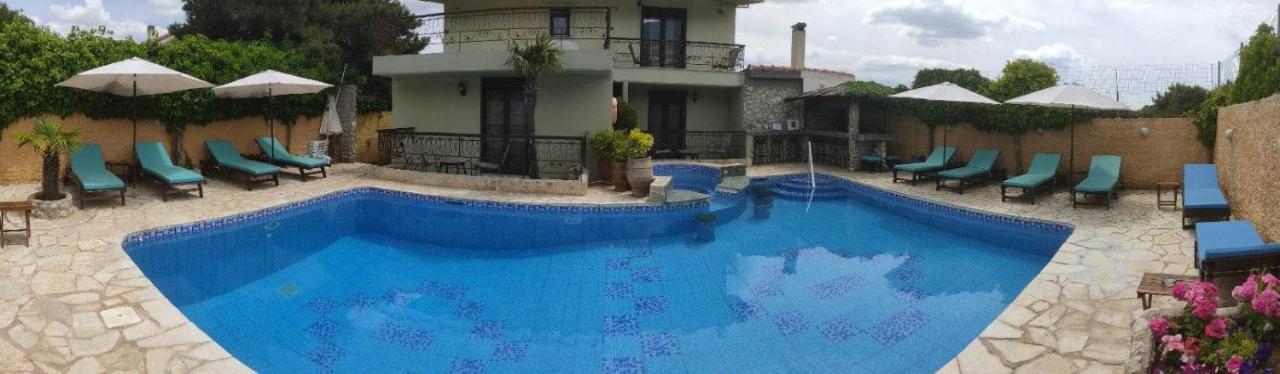 Xenonas Κithαiron Hotel Vília Екстериор снимка