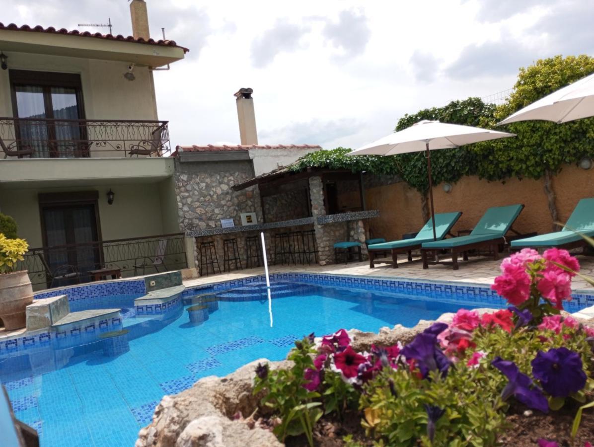 Xenonas Κithαiron Hotel Vília Екстериор снимка