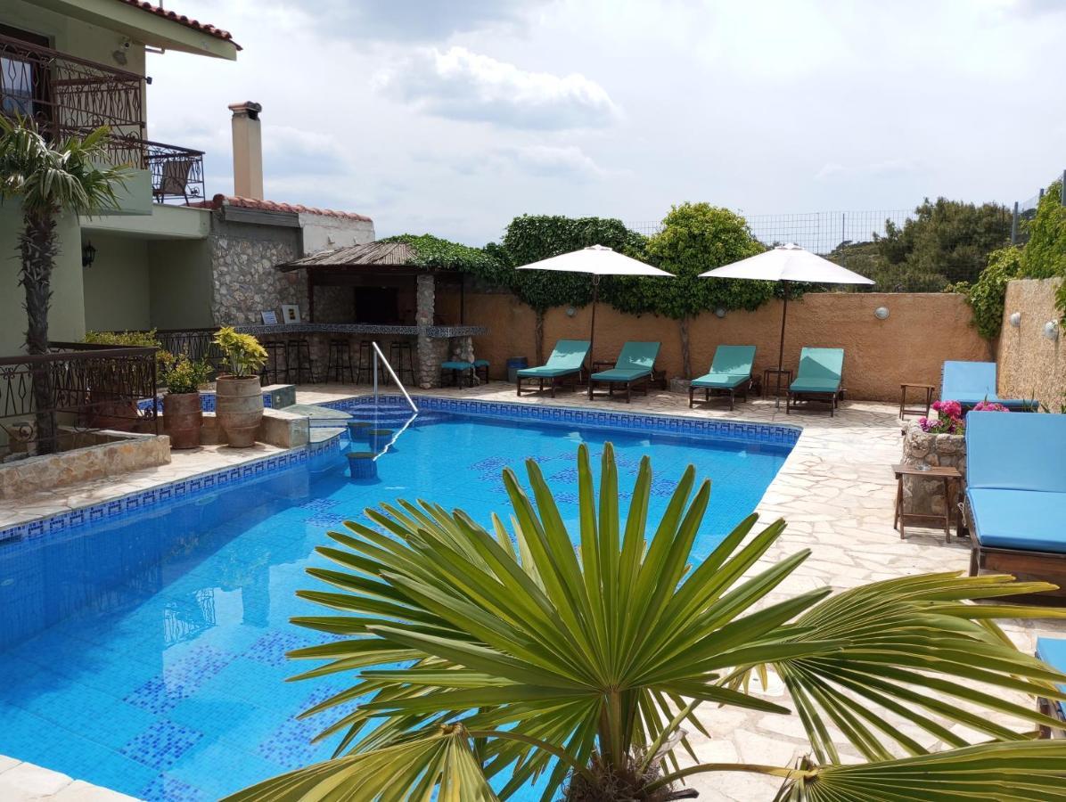 Xenonas Κithαiron Hotel Vília Екстериор снимка