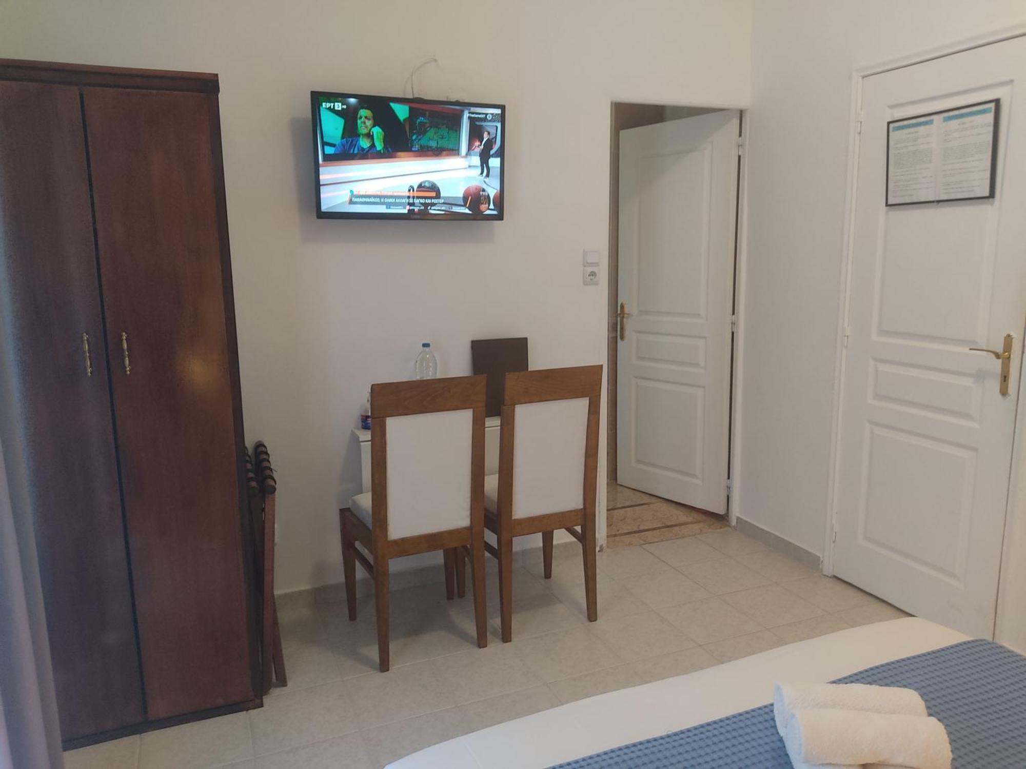 Xenonas Κithαiron Hotel Vília Екстериор снимка