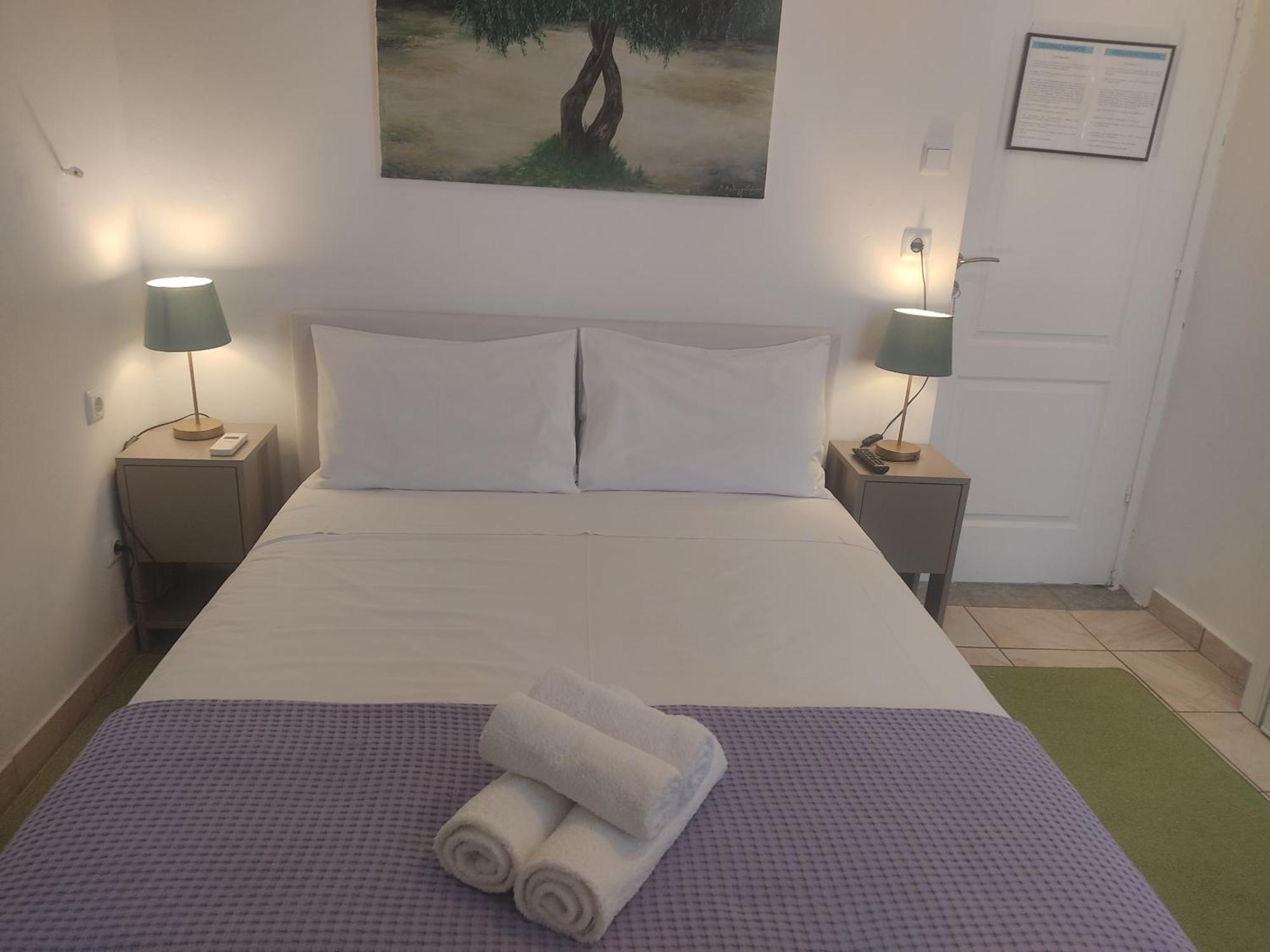Xenonas Κithαiron Hotel Vília Екстериор снимка