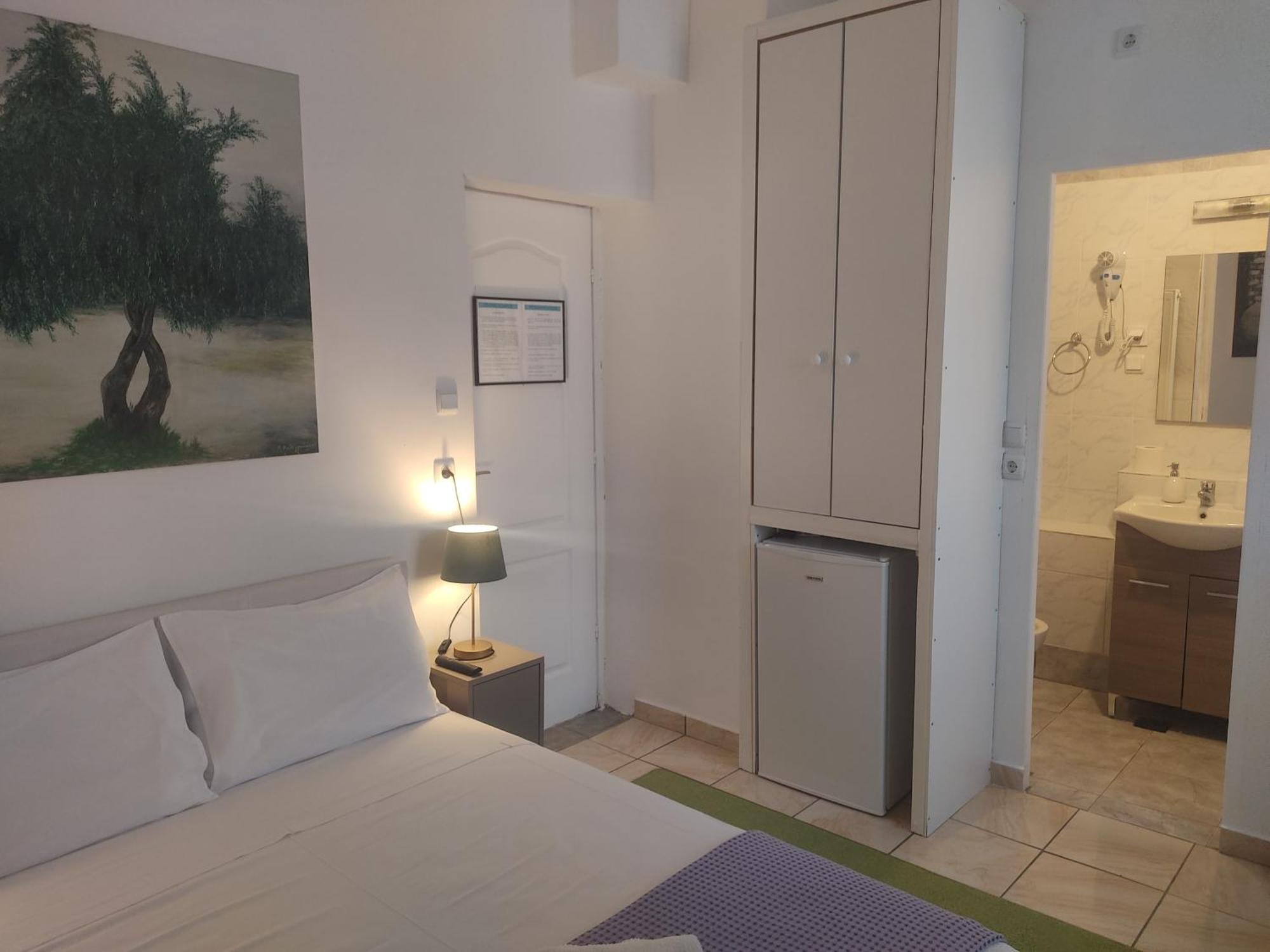 Xenonas Κithαiron Hotel Vília Екстериор снимка