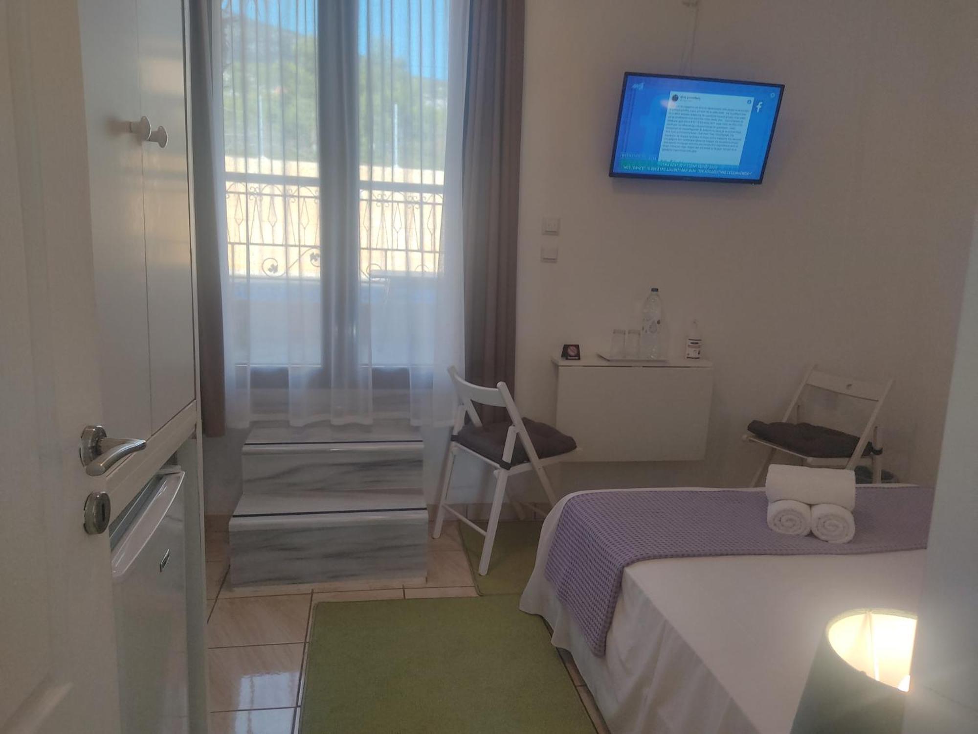 Xenonas Κithαiron Hotel Vília Екстериор снимка